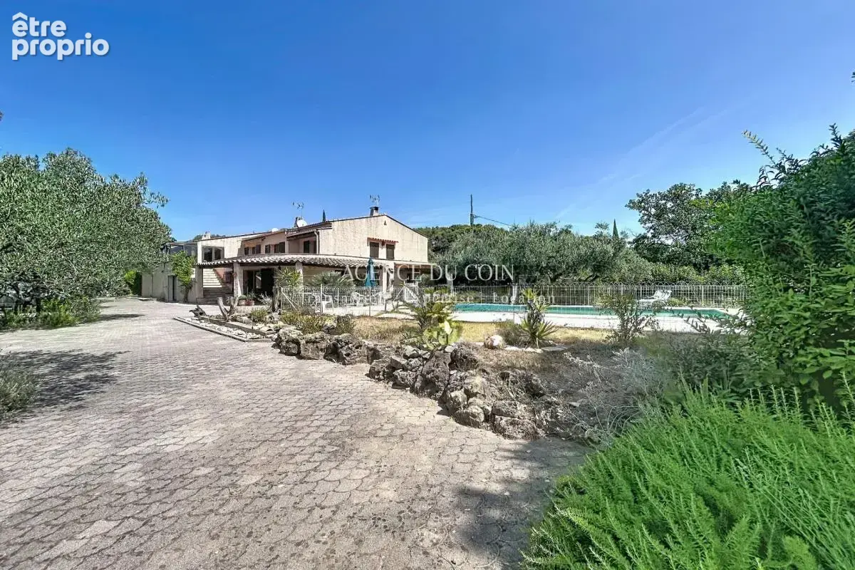 Trans-en-provence – propriété d'environ 290 m² – 6 chambres - photo 2