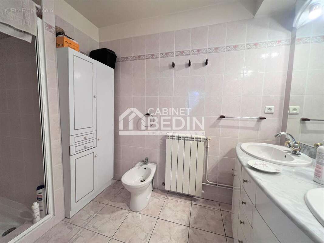 Maison à VILLEGOUGE