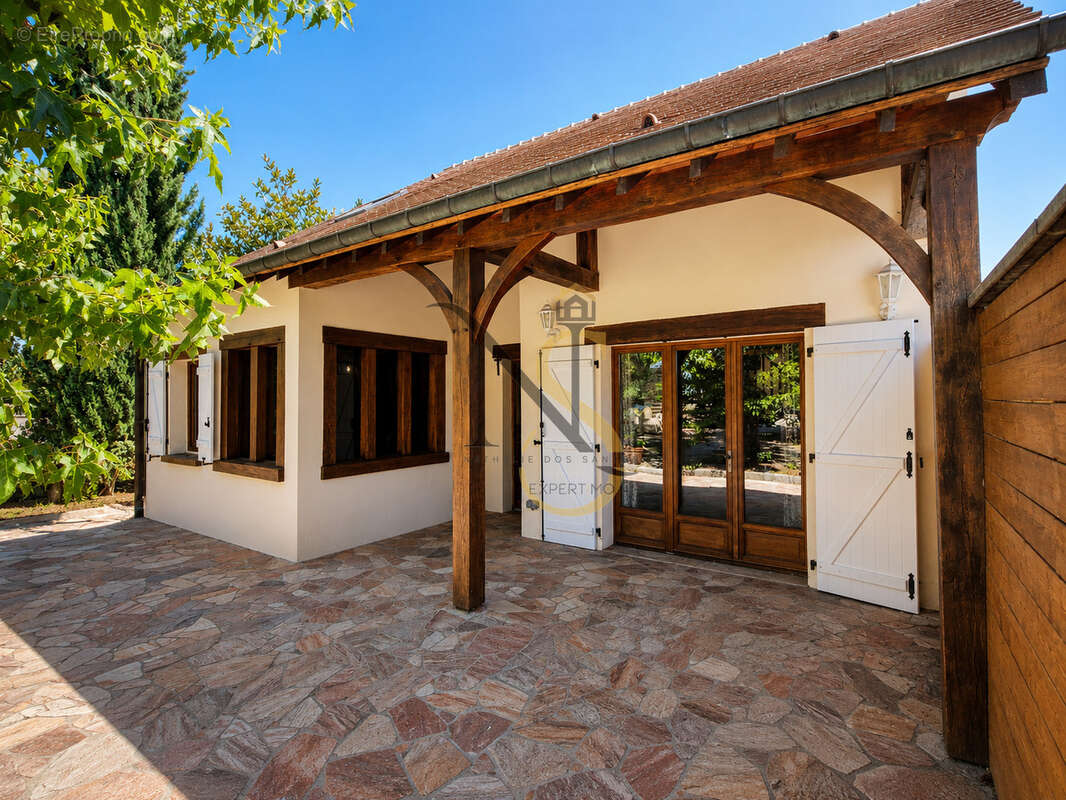 MARCOUSSIS (91460)   Maison familiale de 135 m2 habitables   Terrain 1 100 m2   4 chambres   Garage et dépenda - photo 3