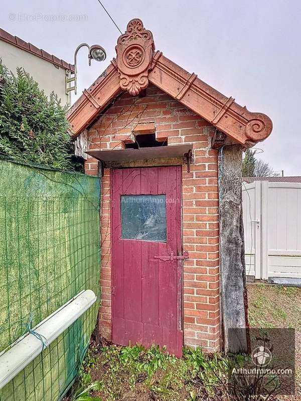 Maison à SAINT-ROMAIN-LA-MOTTE