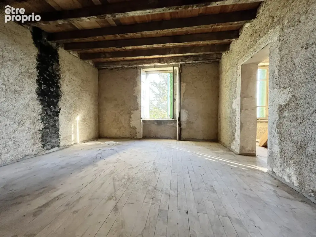 Maison de village - 150 m2 - 3 pièces - photo 9