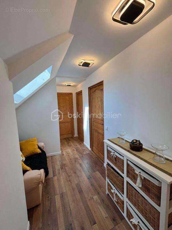 Maison à NANTEUIL-LE-HAUDOUIN