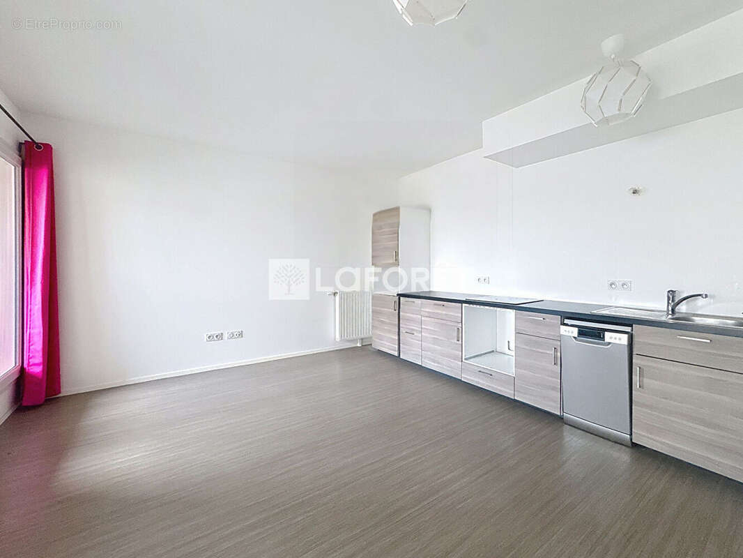 Appartement à BONNEUIL-SUR-MARNE