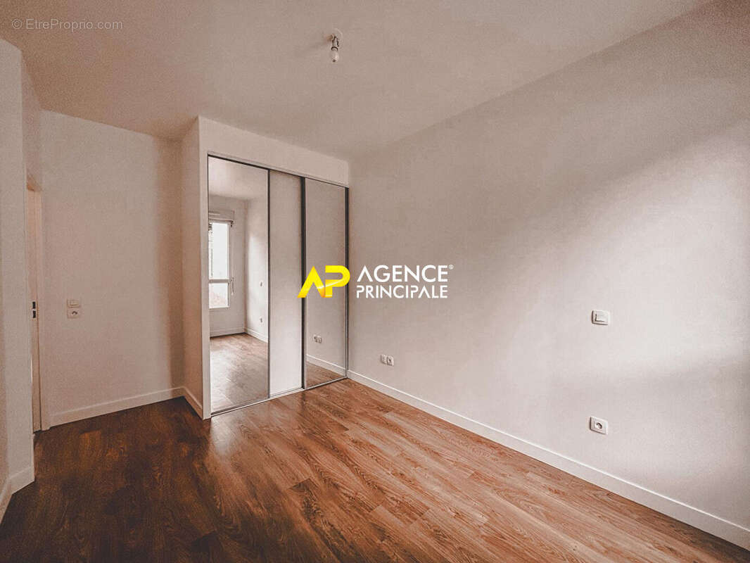Sartrouville - La Vaudoire - Appartement 3 pièces 58.85 m2 avec parking - photo 5