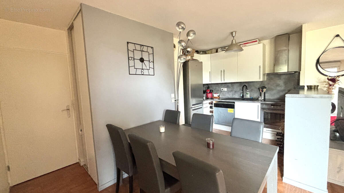 Appartement à EPINAY-SUR-SEINE