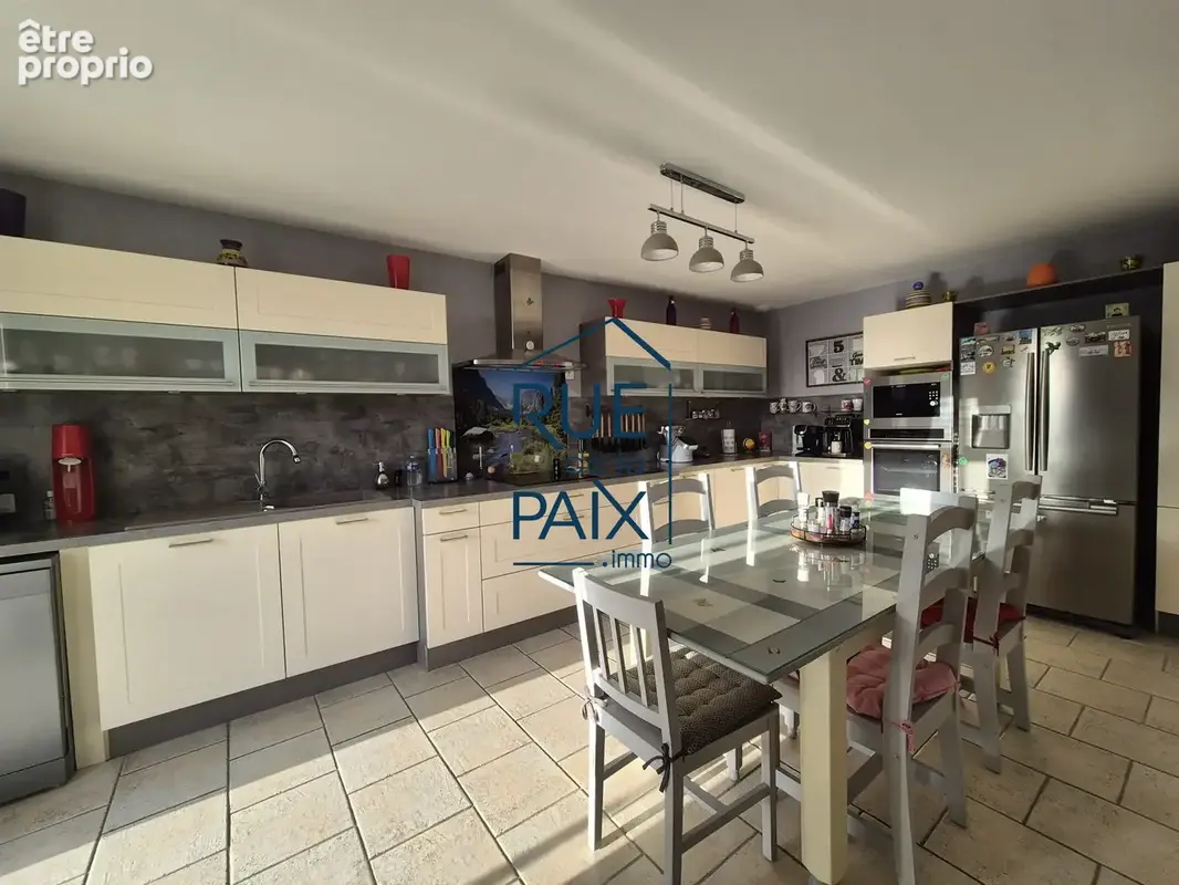 Maison 9 pièces 222 m² à vendre à Ceaux-En-Loudun (86200) - photo 6