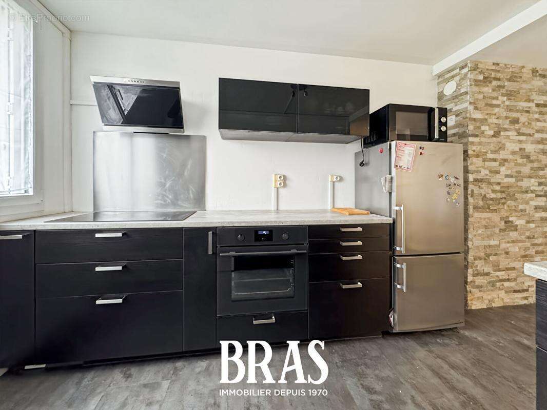 Reze - pont rousseau - t1 bis 42 m² + cave - photo 3