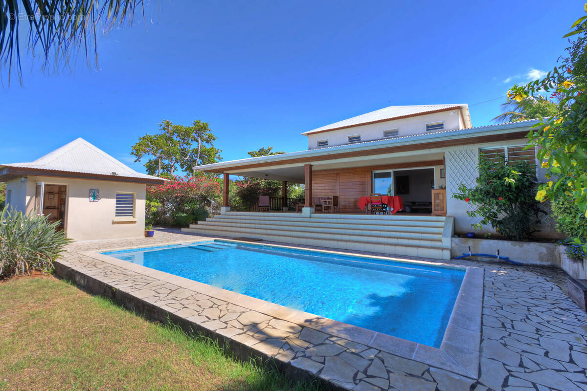 Maison à SAINT-PIERRE