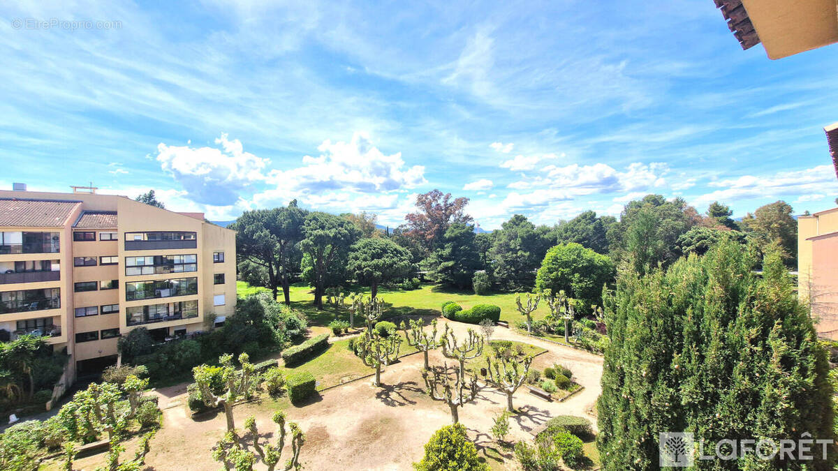 Appartement à FREJUS
