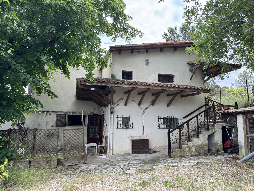 Maison à PEYNIER