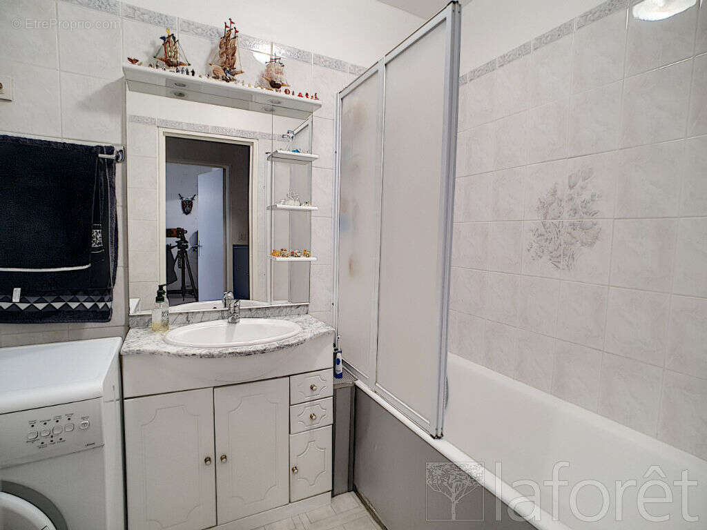 Appartement à SAINT-MICHEL-SUR-ORGE