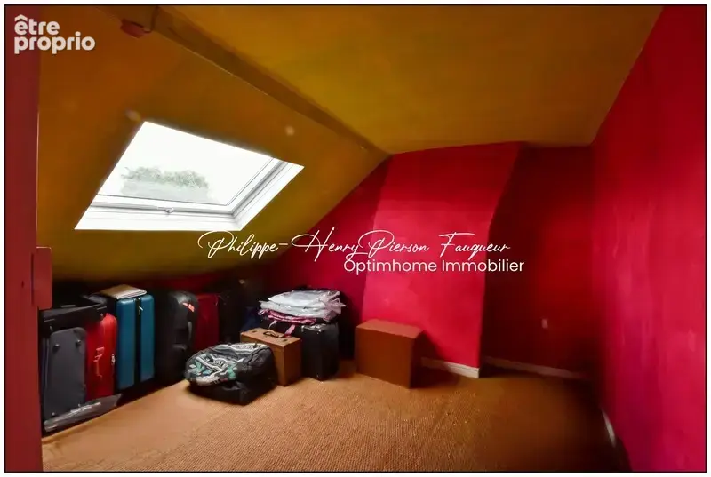 Exclusivité Maison familiale de caractère • 259 m² • 5 chambres • Jardin • Cave • Fibre • Alarme • 2 garages possibles – Saint-M - photo 25