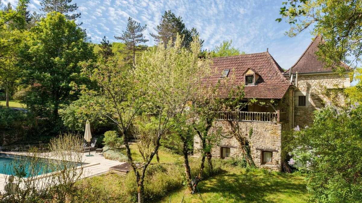 Maison à GOURDON