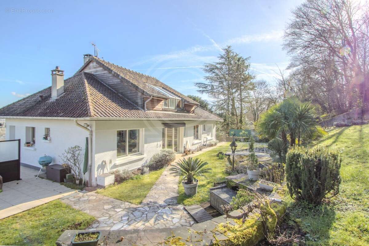 Maison à LE PORT-MARLY