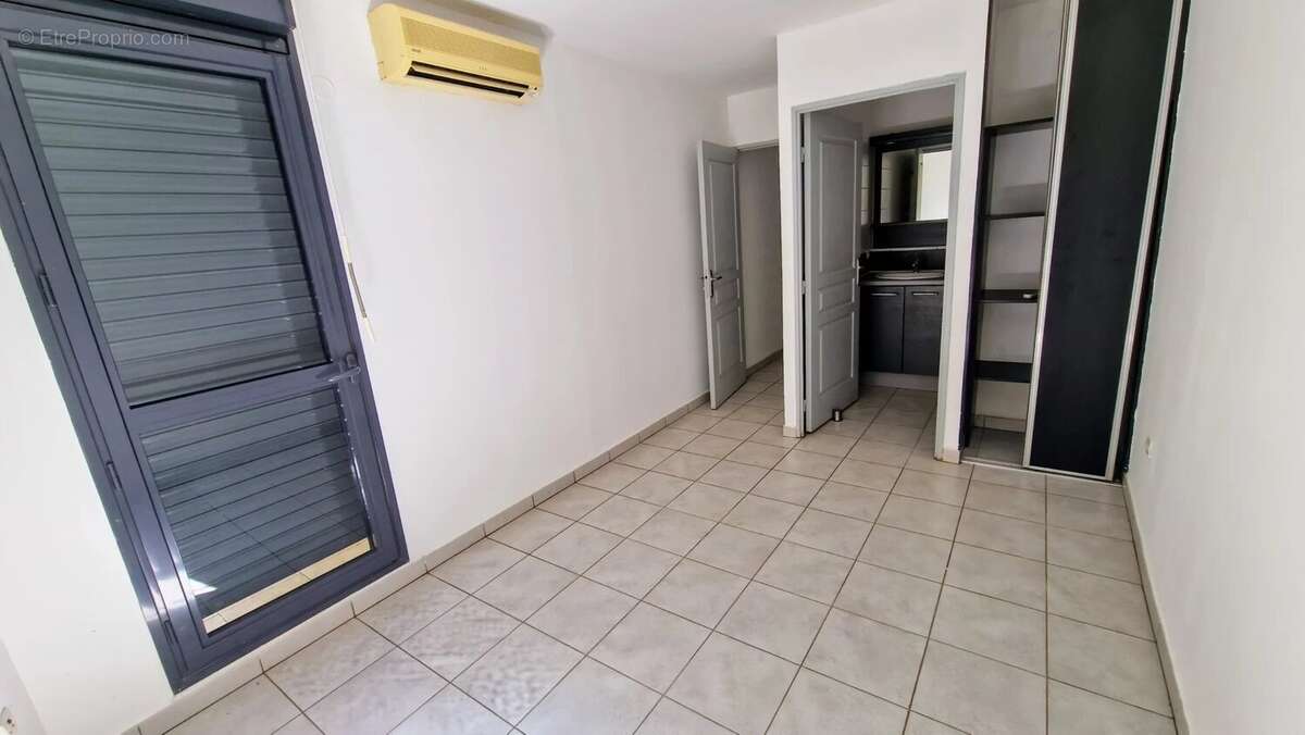 Appartement à SAINT-DENIS