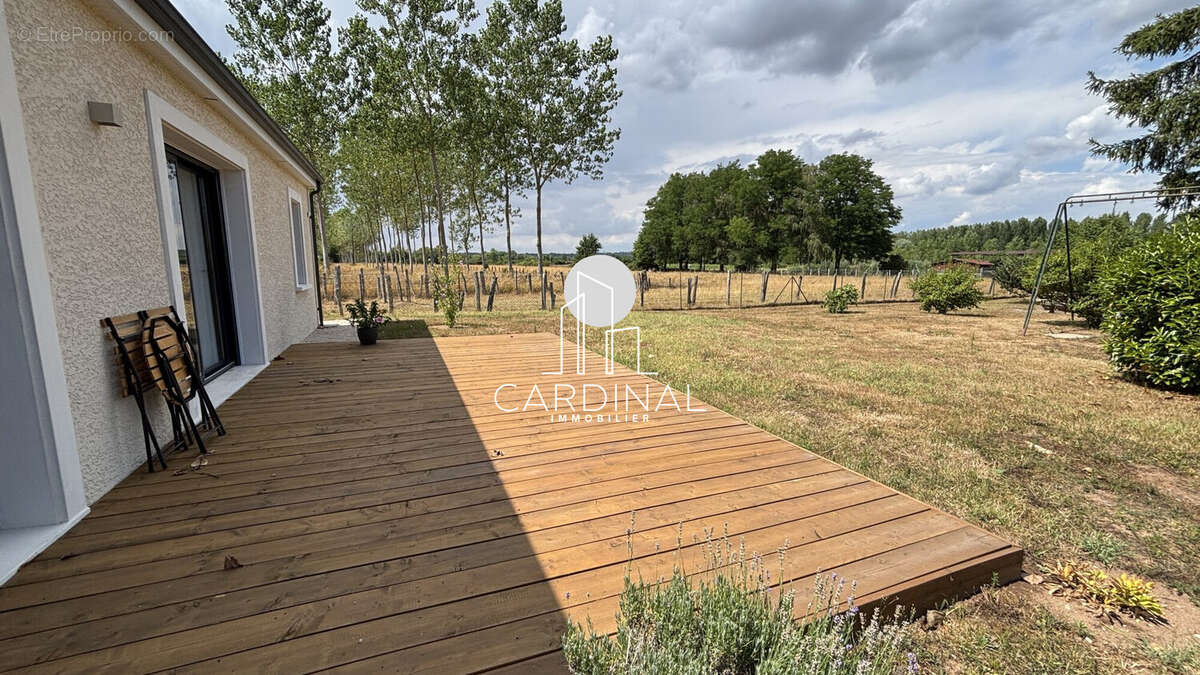 Maison 75 m² à Perrigny-Sur-L'ognon  - photo 3