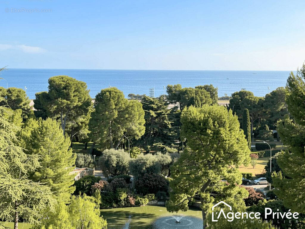 Appartement 90 m² à Cagnes-Sur-Mer  - photo 2