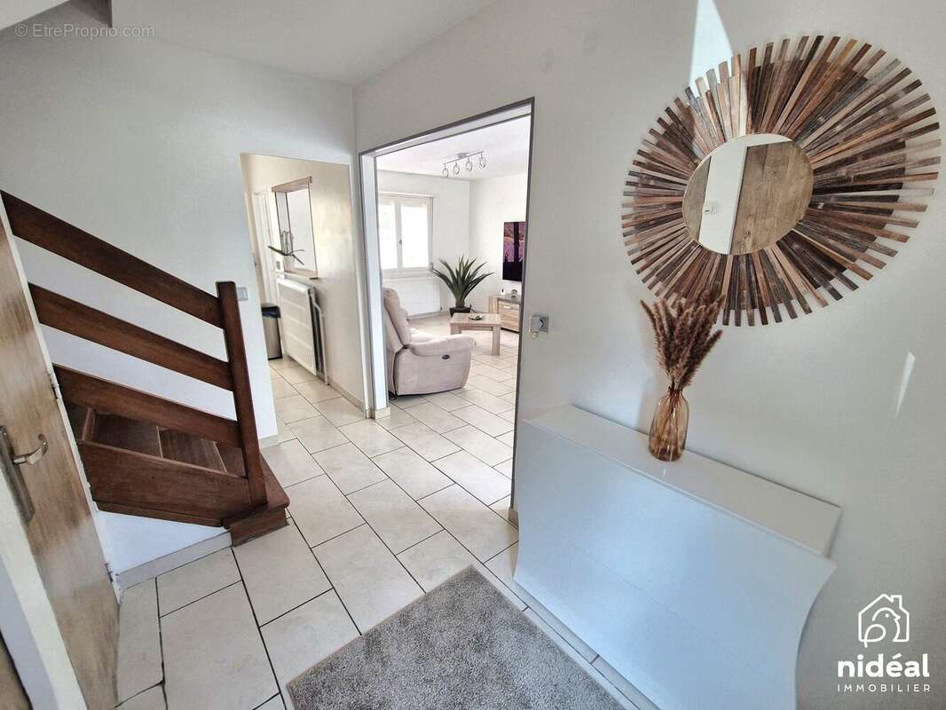 Maison 82 m² à Feignies  - photo 9