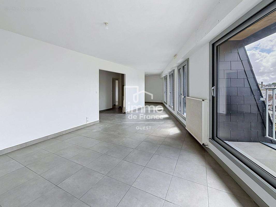 Appartement à MAYENNE