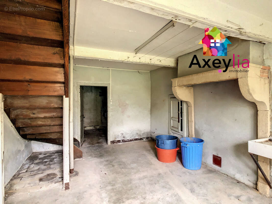 Maison à CHAUFFAILLES