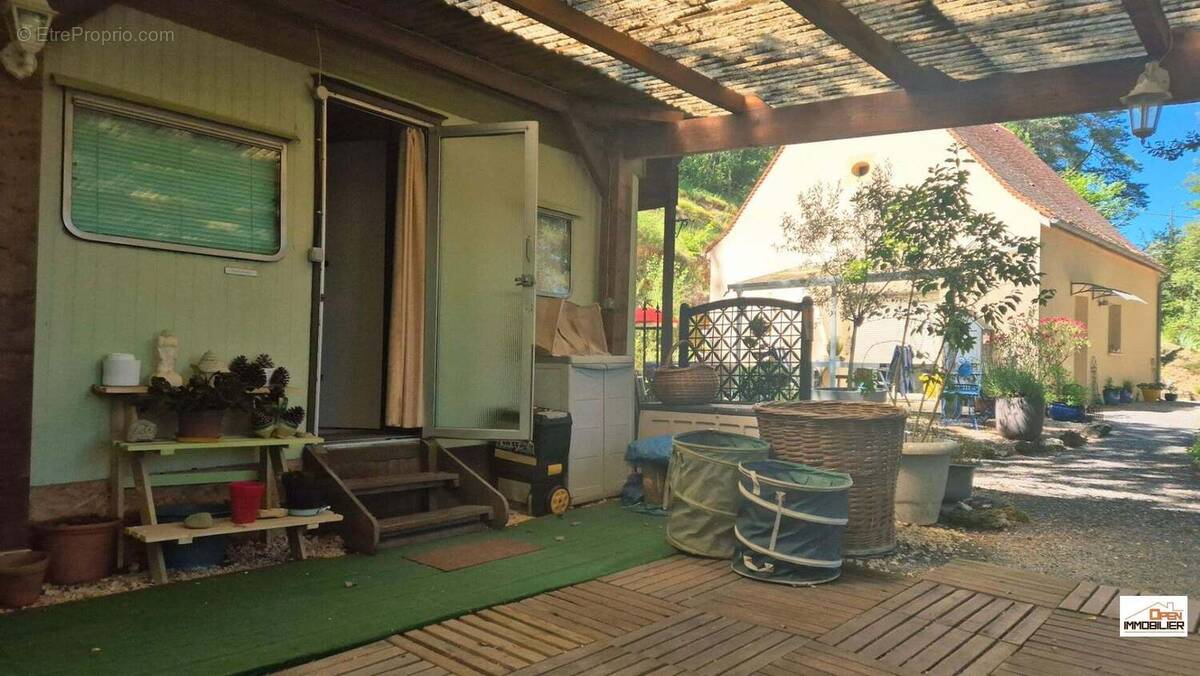 Maison à CAMPAGNE