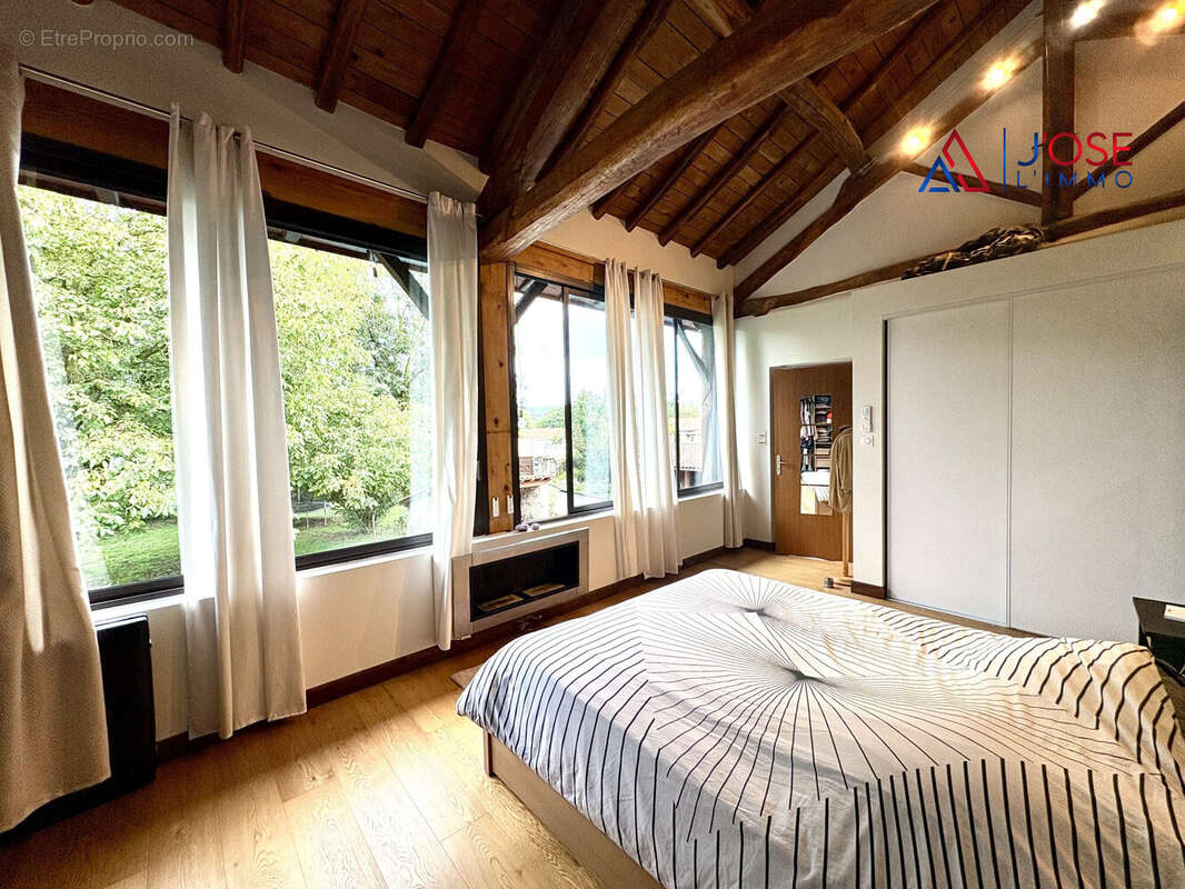 Maison à MARTRES-DE-RIVIERE