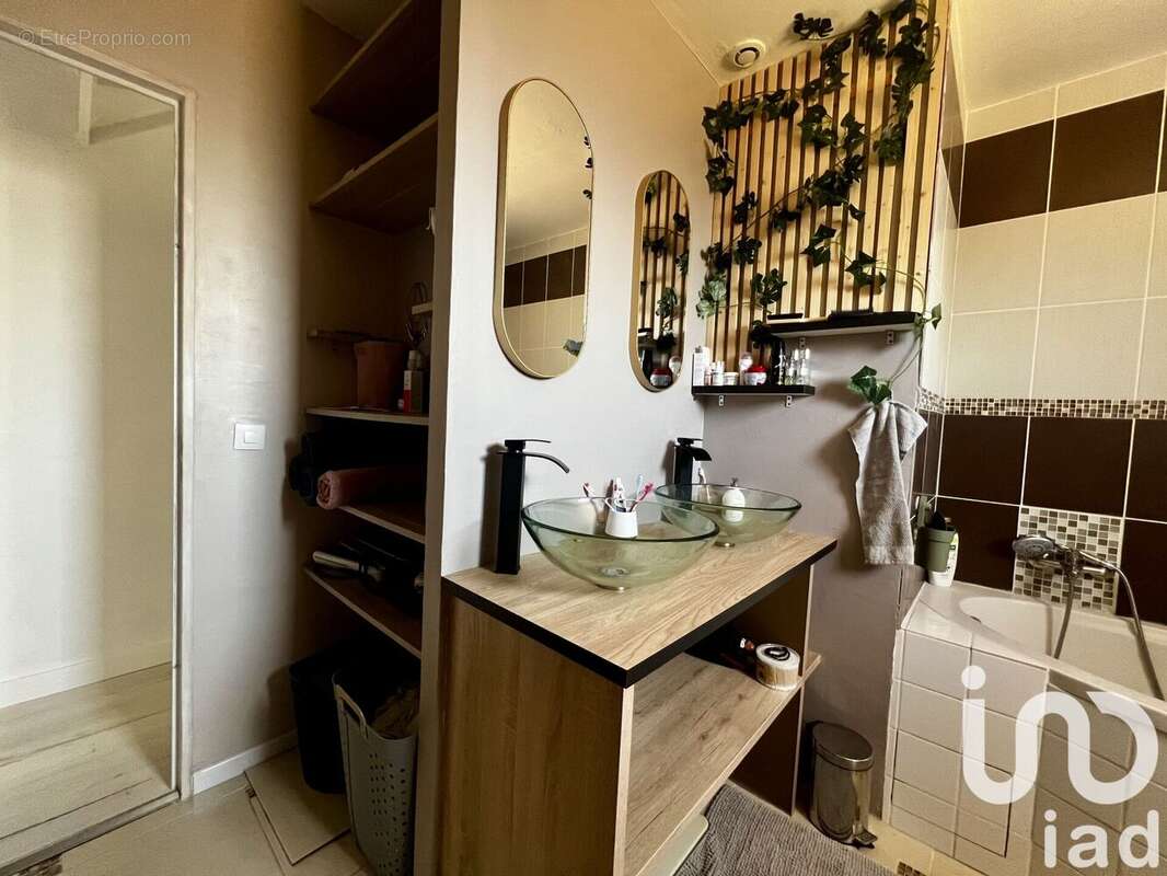 Photo 4 - Maison à TRIZAY