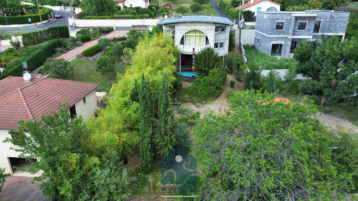 Maison à COURNON-D'AUVERGNE