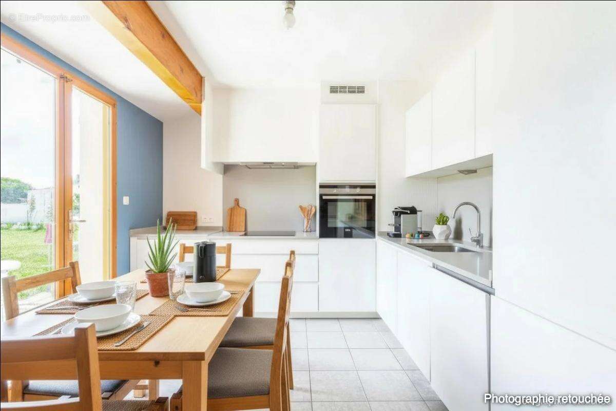 Maison à SAINT-JUST-LUZAC