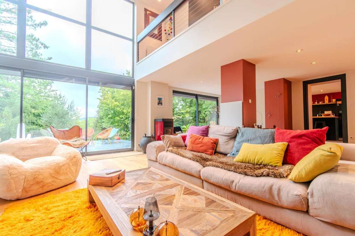 Maison à MONTMORENCY