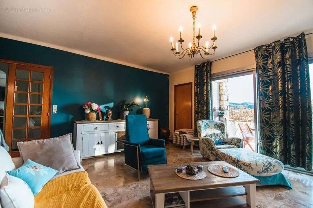 Maison 196 m² à Greoux-Les-Bains  - photo 491