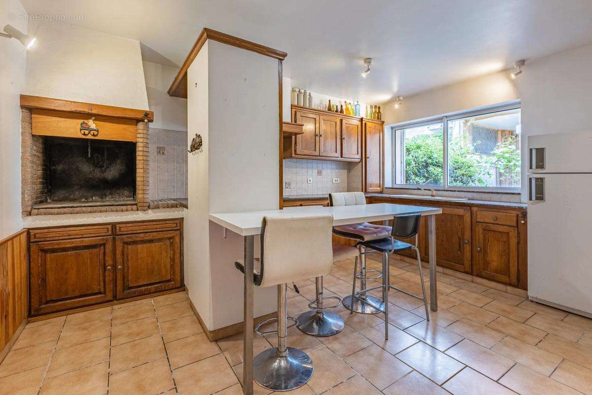 Maison à LEZIGNAN-CORBIERES