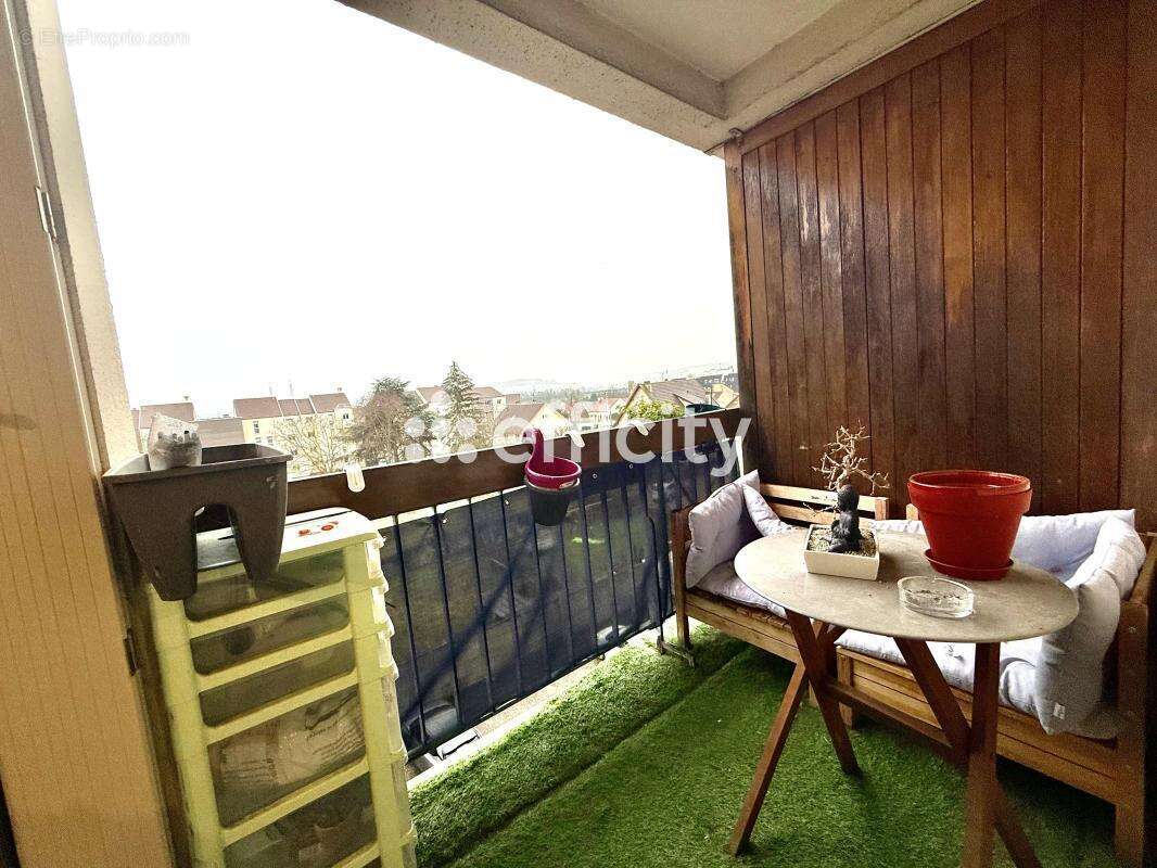 Appartement à LIMAY