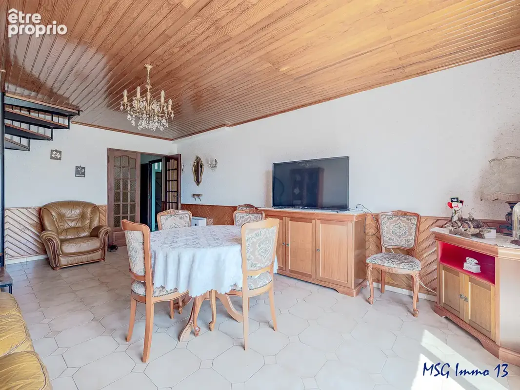 Villa T5 de 95m2 La Parade Basse 600m2 de terrain 13013 Marseille - photo 6