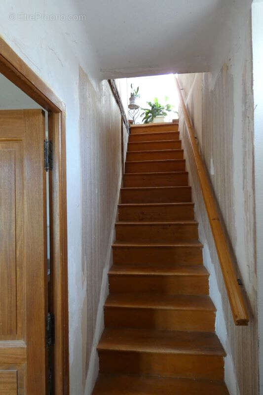 Maison ancienne en pierre à vendre - photo 10