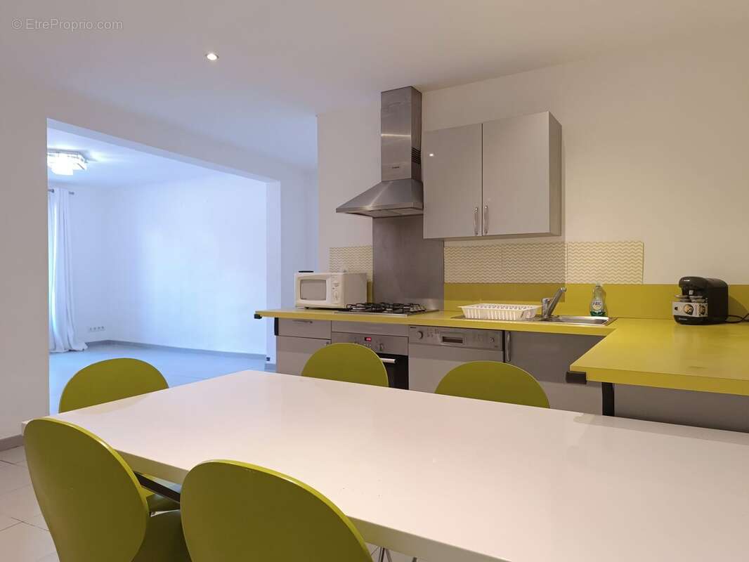 Cuisine - Appartement à NARBONNE