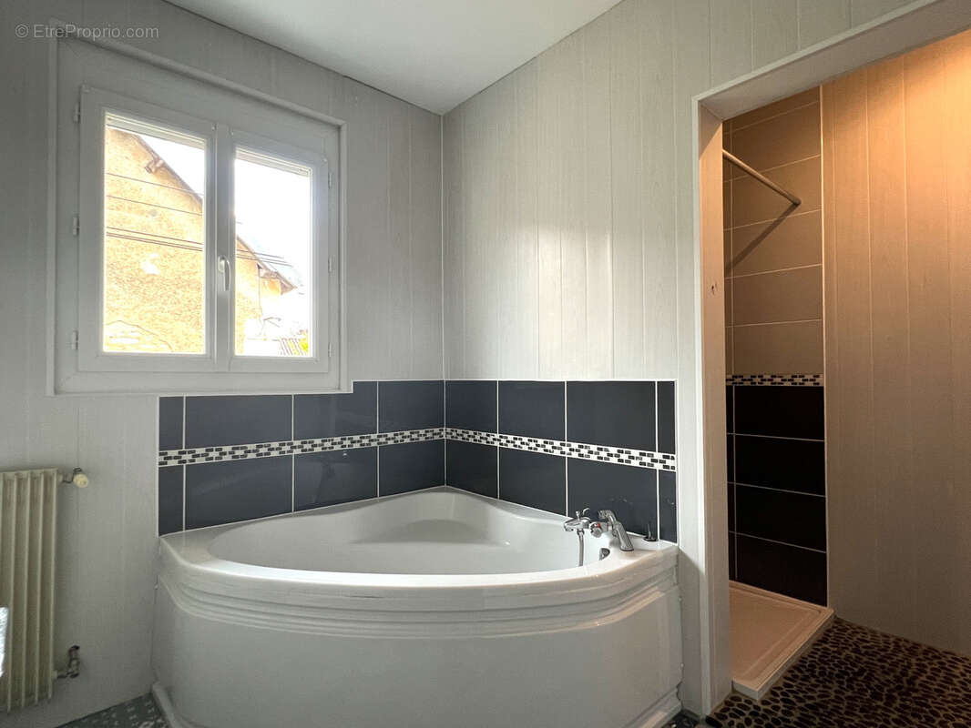 Maison à NAINTRE