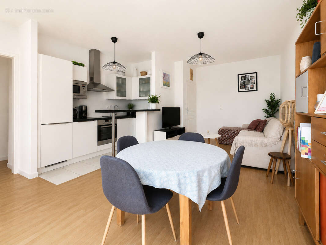 Un écrin de verdure au cœur de Rambouillet   Appartement 3 pièces avec jardin privatif - photo 3