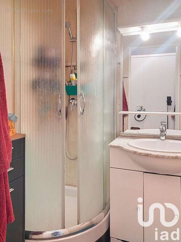 Photo 9 - Appartement à CHOISY-LE-ROI