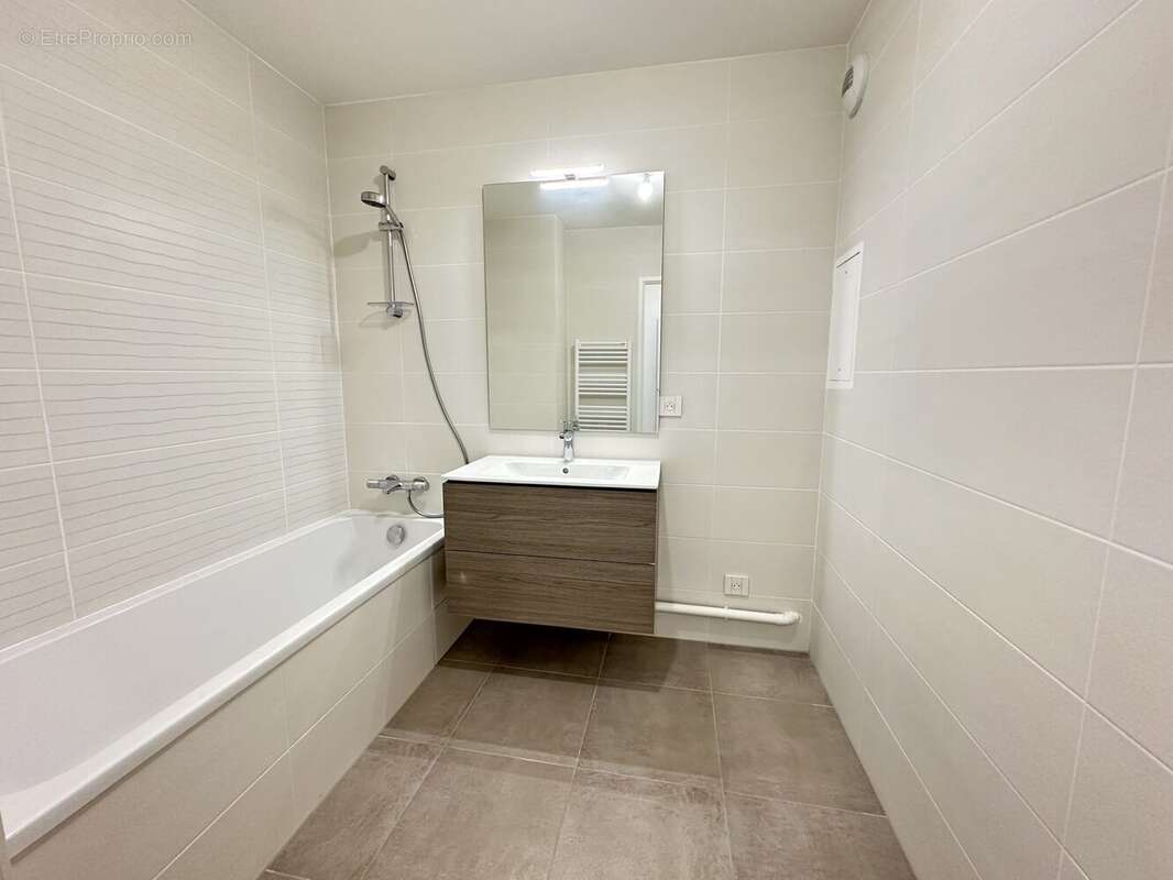 Appartement à SURESNES