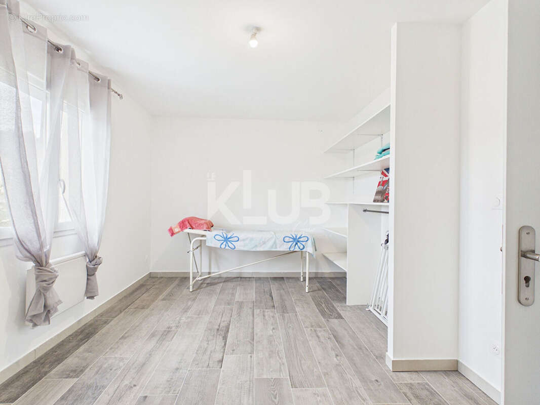 Maison à GINASSERVIS