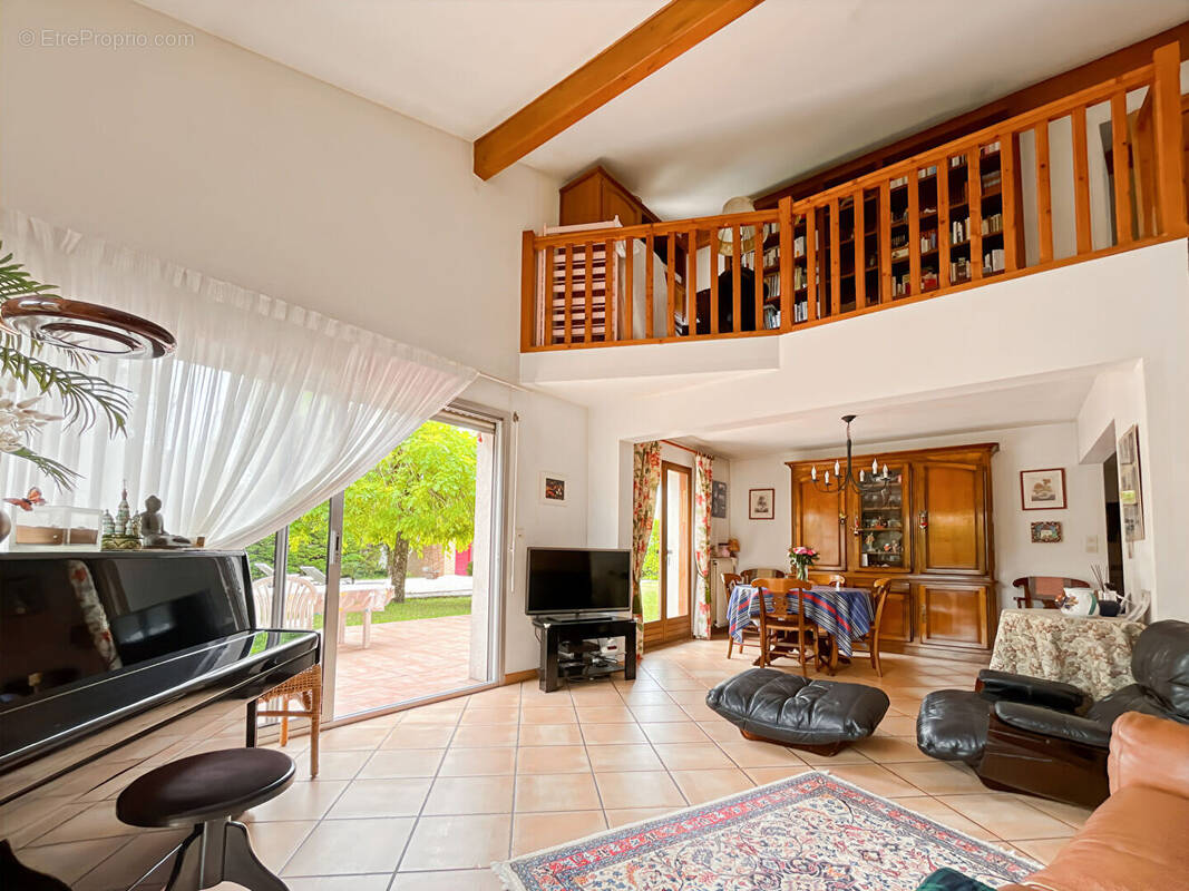 Maison à GRADIGNAN
