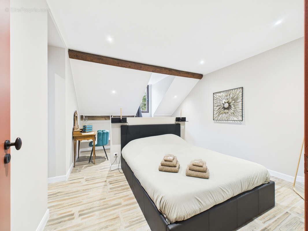 Appartement à AIX-LES-BAINS