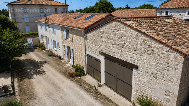 Maison à BENET