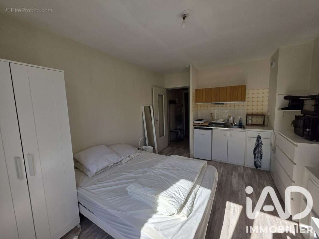 Appartement 19 m² à La Riche  - photo 2
