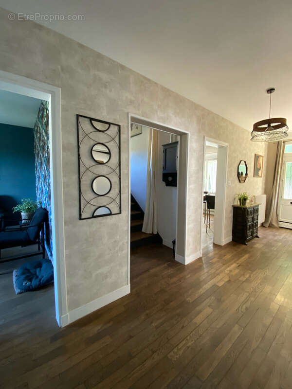 Maison à COUSSAC-BONNEVAL