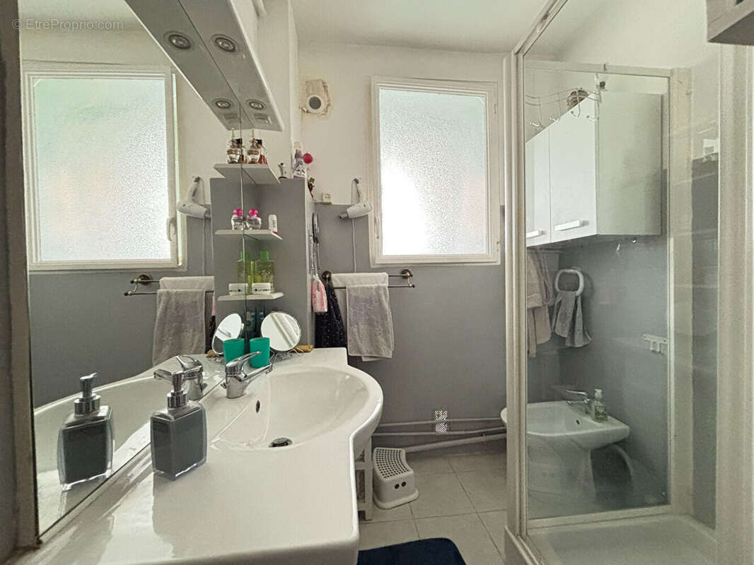 Appartement à EPINAY-SUR-SEINE