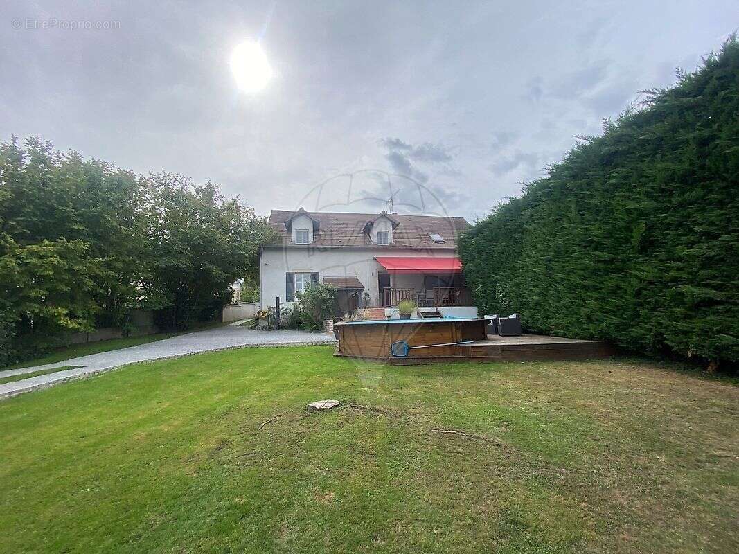 Maison à BELLERIVE-SUR-ALLIER