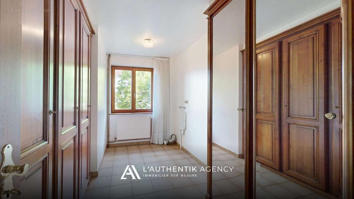 Maison 243 m² à Cosswiller  - photo 7