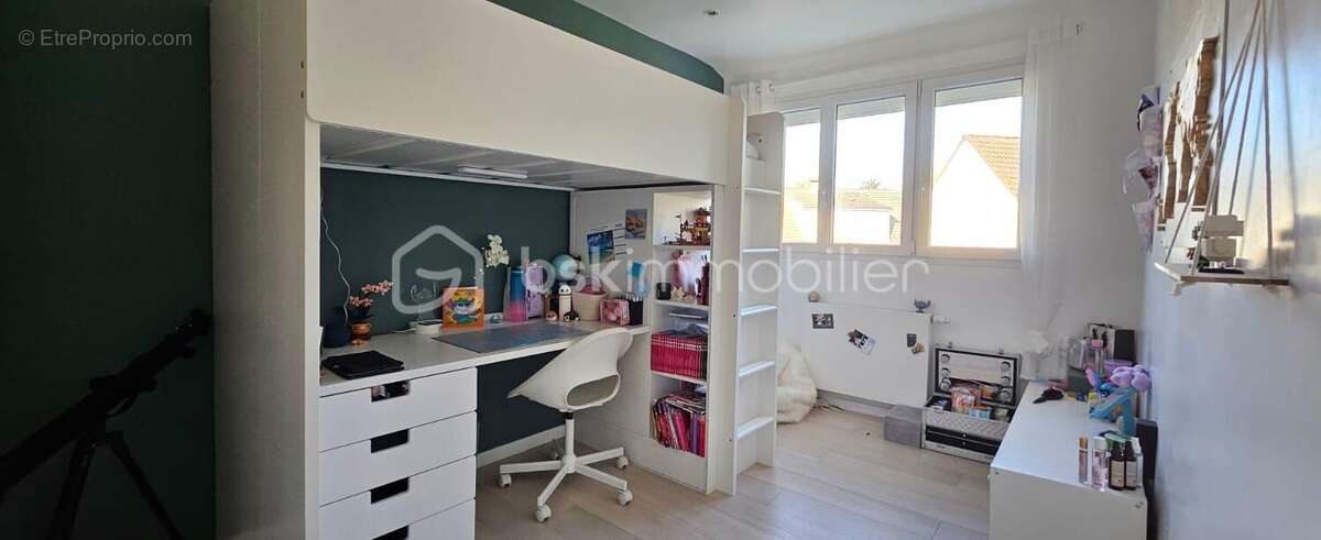 Maison à CROISSY-BEAUBOURG